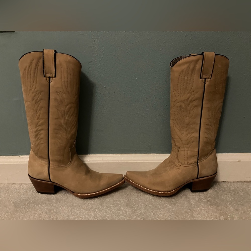 Steve Madden Lonestar Cowboy Boots, suede tan Leather - Size 6.5